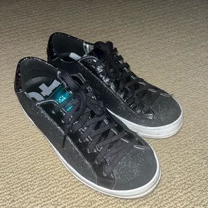 Womens P448 sneakers size 35